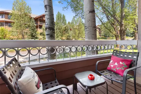 2800 Village Dr #1104, Steamboat Springs, CO 80487
