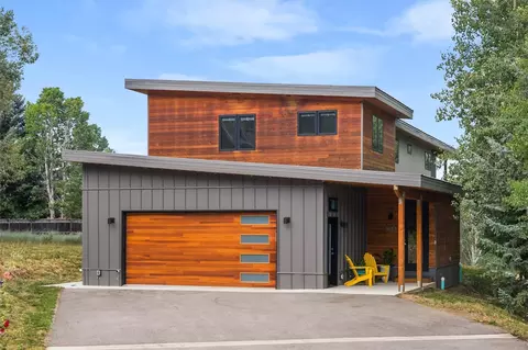 1647 Red Hawk Ct, Steamboat Springs, CO 80487