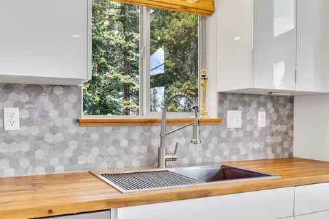 Kitchen - 85 Bum Dr, Fairplay, CO 80440 photo 4 of 4