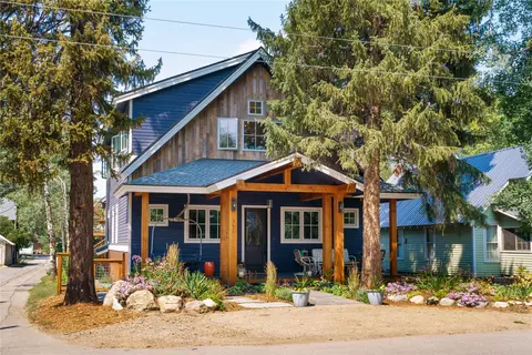 331 6th St, Steamboat Springs, CO 80487