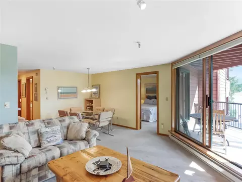 Living - 180 E La Bonte St #415, Dillon, CO 80435 photo 5 of 6