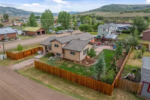 25815 Forest St, Phippsburg, CO 80469