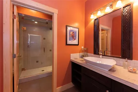 Bath - 1192 Bald Eagle Rd, Silverthorne, CO 80498 photo 4 of 7