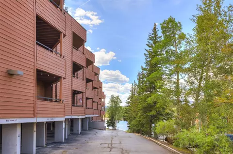 Exterior - 180 E La Bonte St #423, Dillon, CO 80435 photo 3 of 8