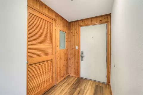 Entry Way - 180 E La Bonte St #423, Dillon, CO 80435 photo 1 of 1