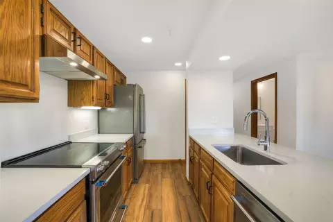 Kitchen - 180 E La Bonte St #423, Dillon, CO 80435 photo 1 of 3