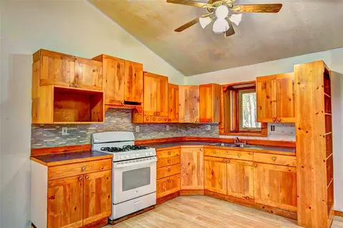 Kitchen - 38 Grebe Ln, Como, CO 80432 photo 3 of 6