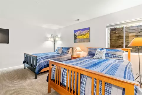 Bedroom - 4020 Silverheels Dr #9, Silverthorne, CO 80498 photo 7 of 9
