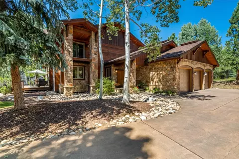 816 Spring Hill Rd, Steamboat Springs, CO 80487