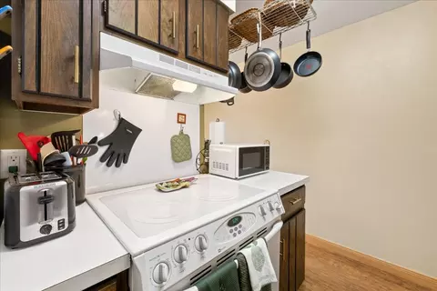 Kitchen - 148 Summit Dr #A12, Dillon, CO 80435 photo 3 of 4