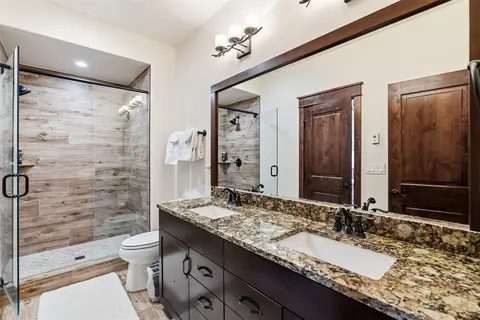 Bath - 59 Erickson Loop #4B, Keystone, CO 80435 photo 2 of 5