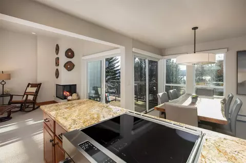 Dining - 176 E La Bonte St #A-306, Dillon, CO 80435 photo 2 of 3