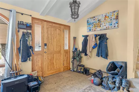 Entry Way - 208 Deer Path Rd, Dillon, CO 80435 photo 1 of 2