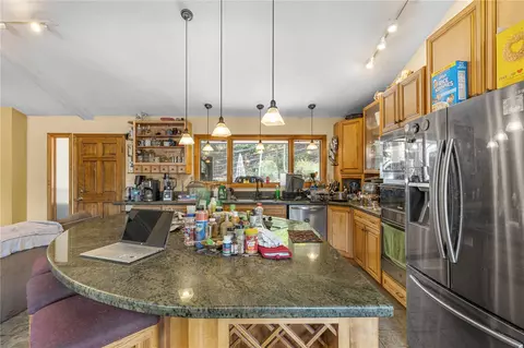 Kitchen - 208 Deer Path Rd, Dillon, CO 80435 photo 2 of 5