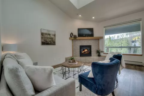 91399 Ryan Gulch Rd #B6, Silverthorne, CO 80498