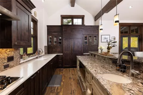 Kitchen - 245 Two Cabins Dr, Silverthorne, CO 80498 photo 2 of 3