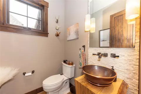 Bath - 245 Two Cabins Dr, Silverthorne, CO 80498 photo 8 of 8
