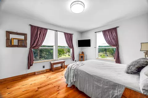 Bedroom - 2020 Mullenville Rd, Fairplay, CO 80440 photo 1 of 3