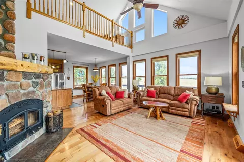 Living - 2020 Mullenville Rd, Fairplay, CO 80440 photo 2 of 3