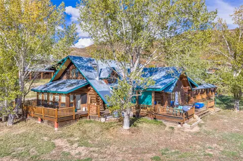 29785 Elk View Dr, Steamboat Springs, CO 80487
