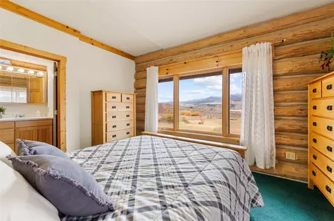 Bedroom - 572 Haystack Mountain Rd, Silverthorne, CO 80498 photo 4 of 9