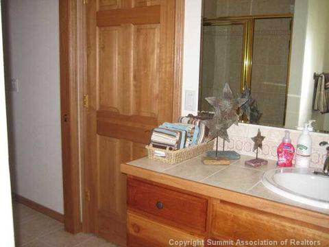 194 B Ensign Dr, Dillon, CO 80435 photo 17