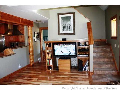775 Idlewild Dr, Dillon, CO 80435 photo 4