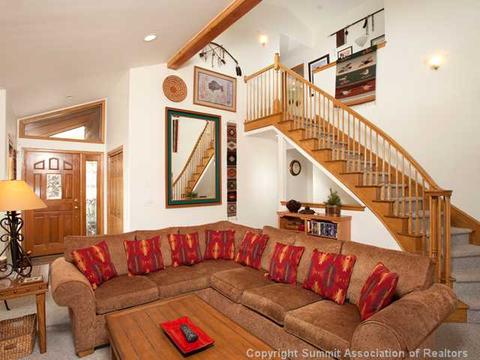 36 Glen Pl, Silverthorne, CO 80498 photo 2