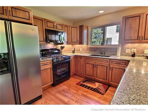 1275 Mesa Dr, Silverthorne, CO 80498 photo 4