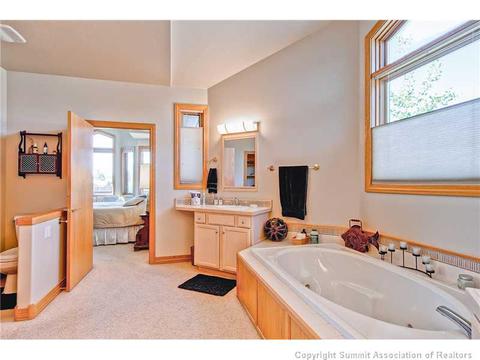 1704 Red Hawk Rd, Silverthorne, CO 80498 photo 11