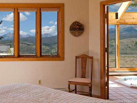 1087 Elk Run Rd, Silverthorne, CO 80498 photo 9