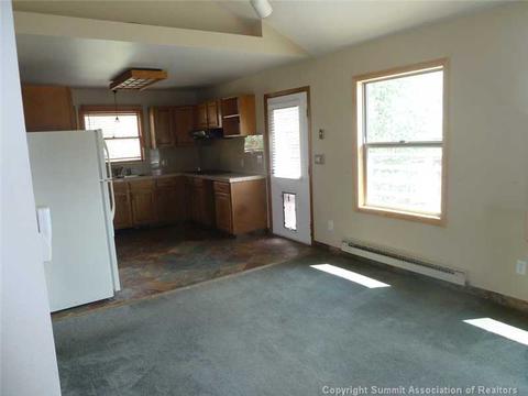 887 Idlewild Dr, Dillon, CO 80435 photo 4