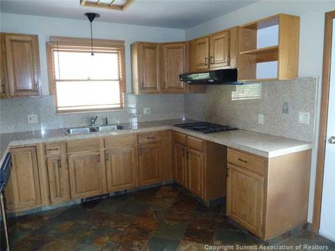 887 Idlewild Dr, Dillon, CO 80435 photo 3