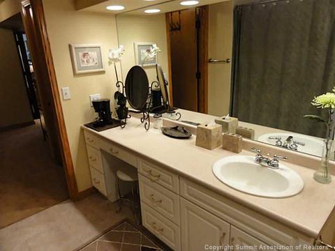 72 Coachman Ct, Dillon, CO 80435 photo 10