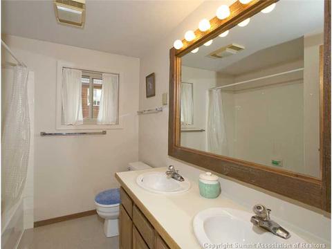 446 Willowbrook Rd, Silverthorne, CO 80498 photo 16