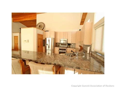 122 Kings Ct, Silverthorne, CO 80498 photo 6
