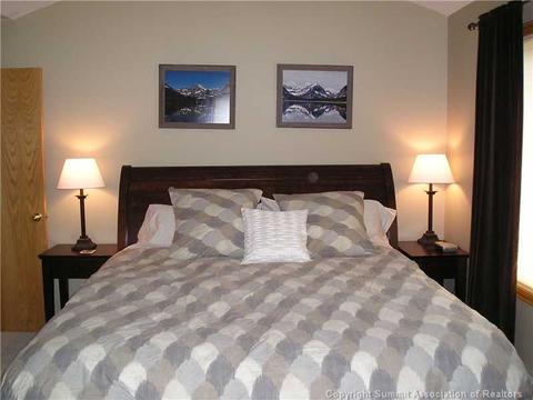 252 N Side Cir, Silverthorne, CO 80498 photo 10
