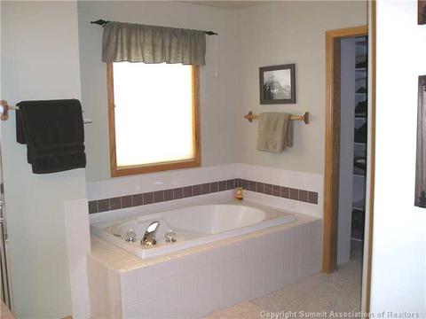 252 N Side Cir, Silverthorne, CO 80498 photo 14