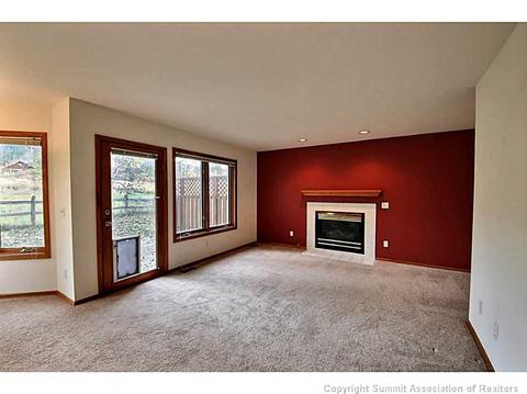 587 Coyote Dr, Silverthorne, CO 80498 photo 2