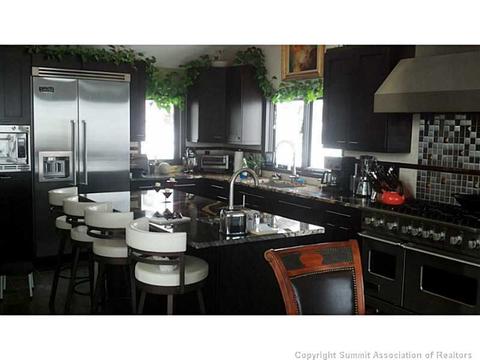 352 Lake View Dr, Silverthorne, CO 80498 photo 1