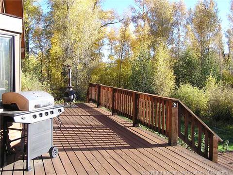73 Hillside Dr, Silverthorne, CO 80498 photo 4