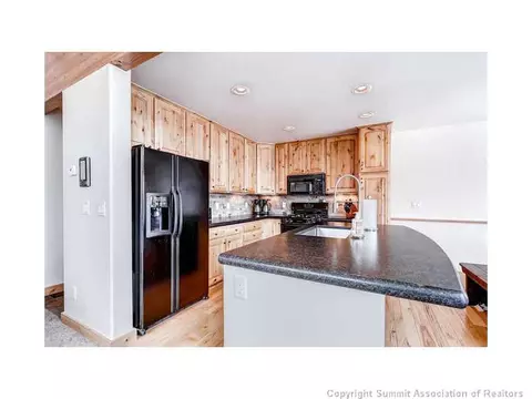 75 Lacy Dr, Silverthorne, CO 80498 photo 4