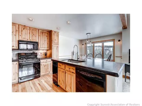 75 Lacy Dr, Silverthorne, CO 80498 photo 6