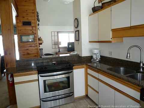105 Honeysuckle Ct #2302, Dillon, CO 80435 photo 9