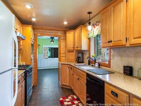 435 La Bonte St, Dillon, CO 80435 photo 5