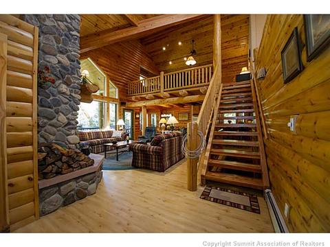 311 Red Hawk Cir, Silverthorne, CO 80498 photo 4