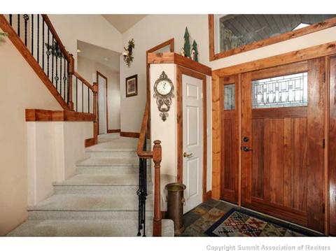 165 Lone Wolf Ct, Dillon, CO 80435 photo 2