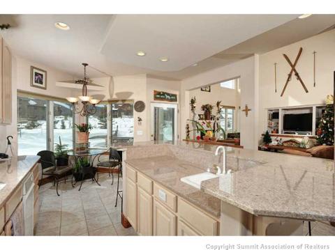 165 Lone Wolf Ct, Dillon, CO 80435 photo 7