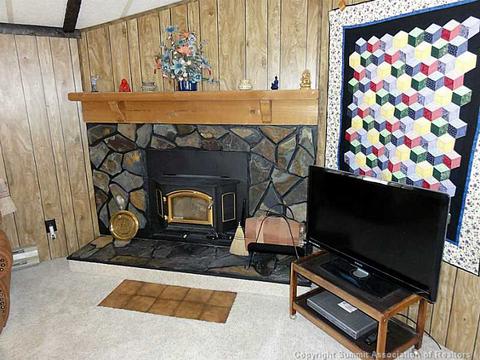 374 Summit Dr, Dillon, CO 80435 photo 4