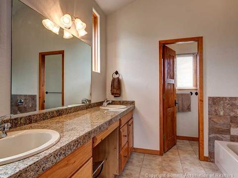 10 Legend Cir, Dillon, CO 80435 photo 16